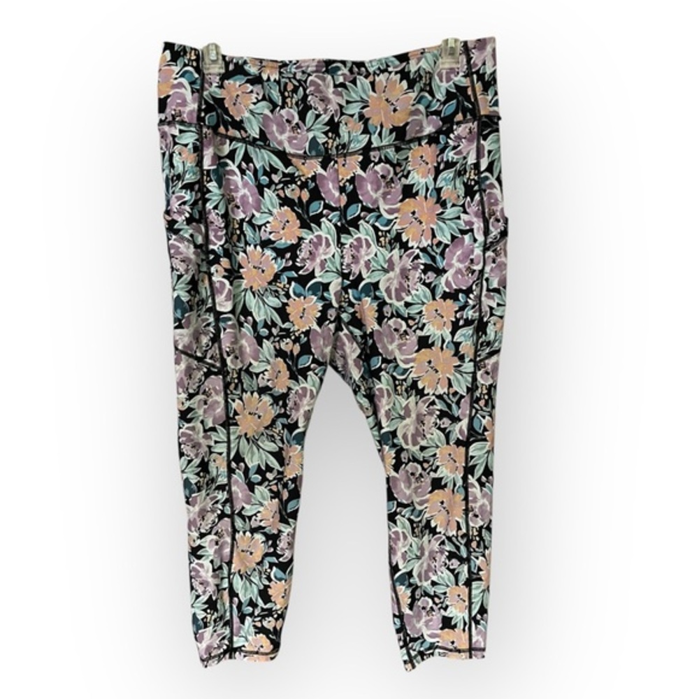 Torrid Women’s Plus Size Floral Active 7/8 Leggings